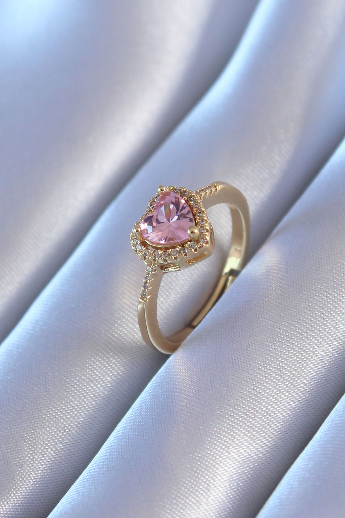 Gold Renk Zirkon Taşlı Kalp Model Pirinç Charm Kadın Yüzük - TJ-BYK2748 fotoğrafı – gold, renk, zirkon, tasli